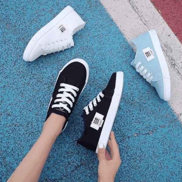 Black Ladies Sports Sneakers - White Sole